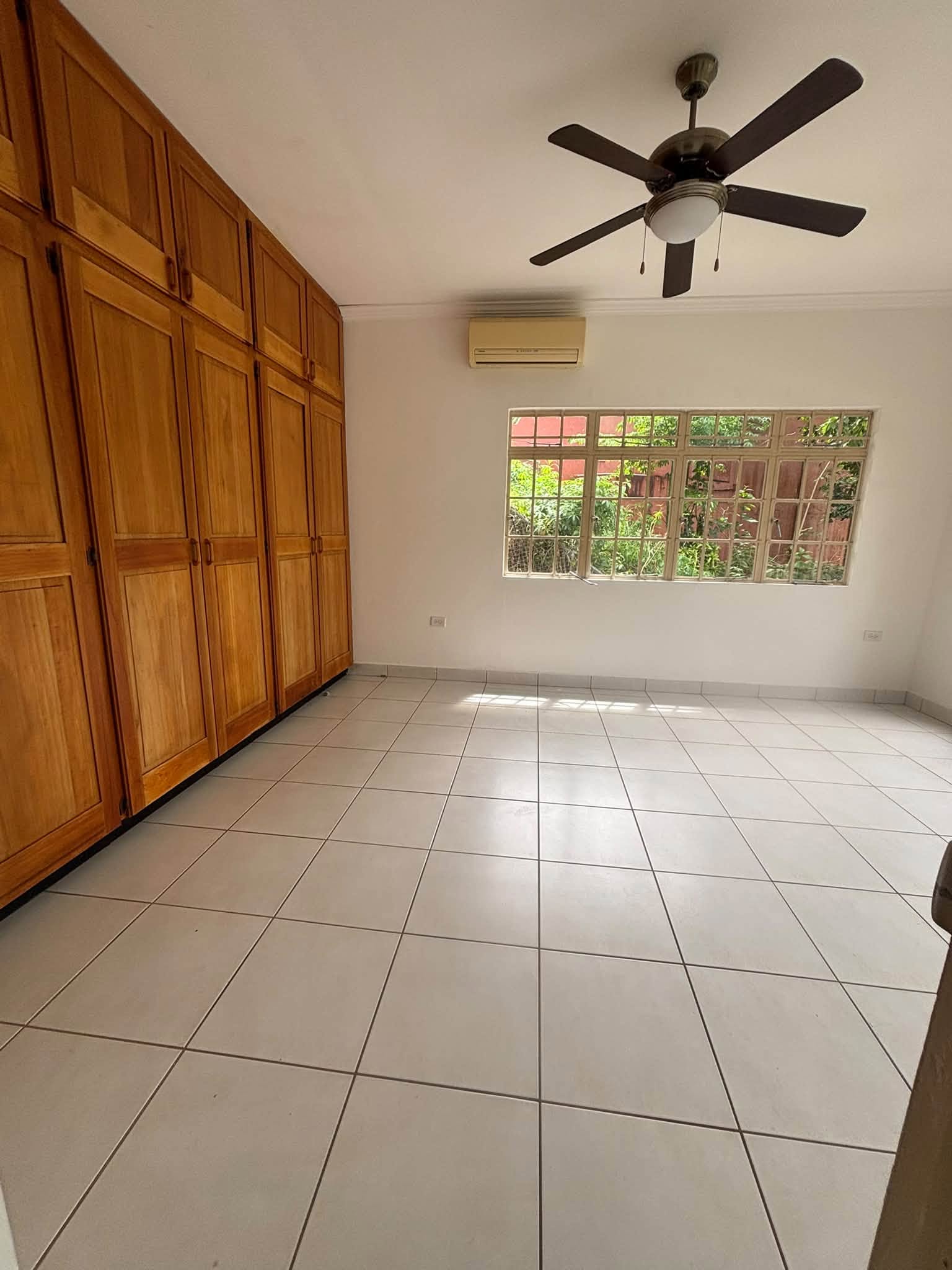 Apartment for rent at Glencoe, Trinidad